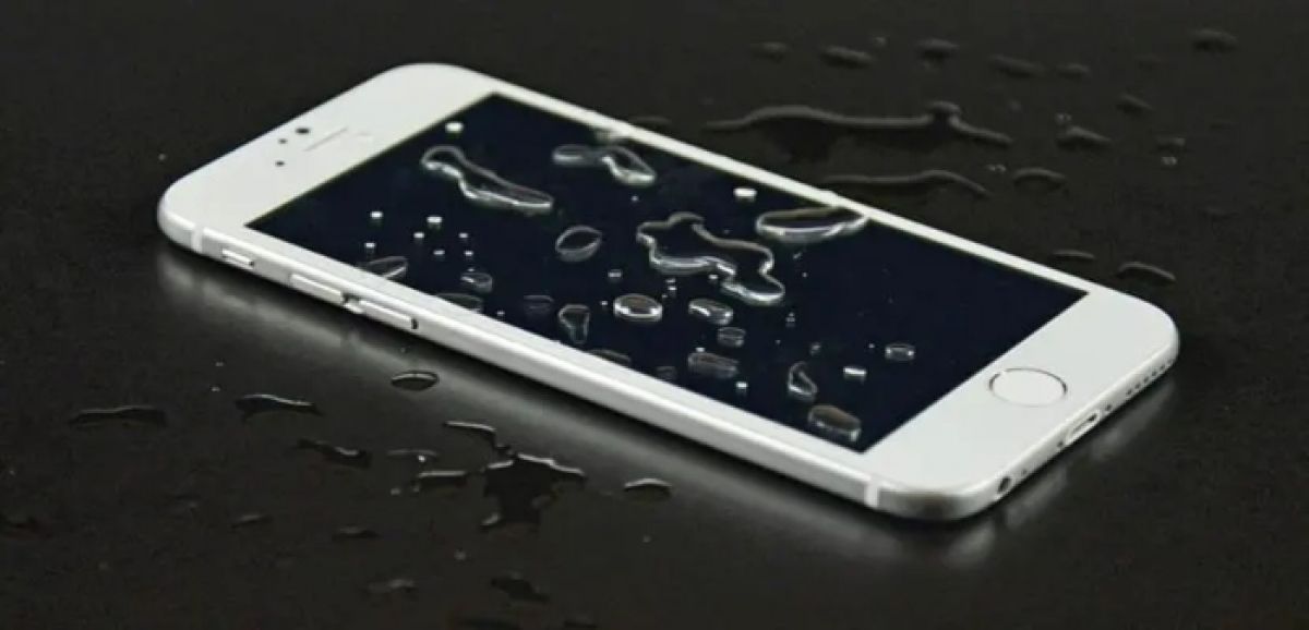 ¿Qué hago si le entro humedad a mi iPhone?